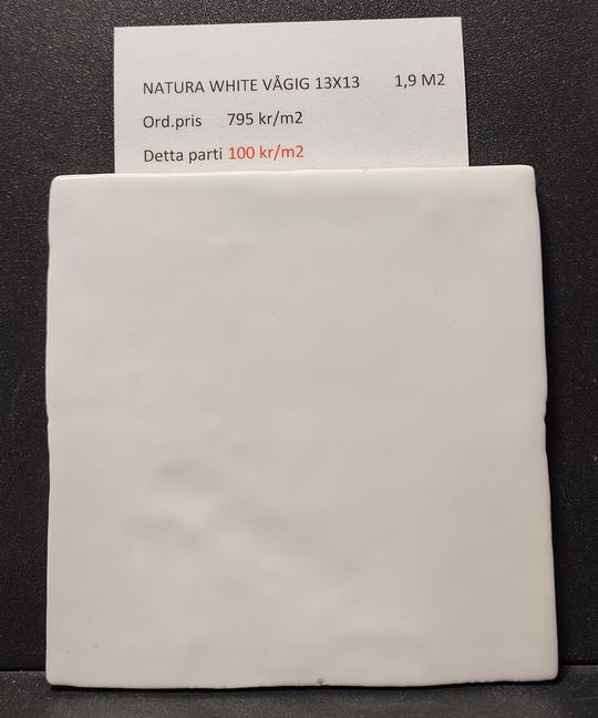 Natura White Vågig